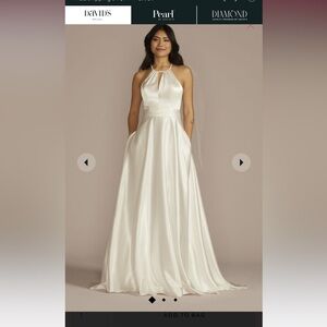 Worn once for a rehearsal dinner.  Size 22w. Beautiful dress